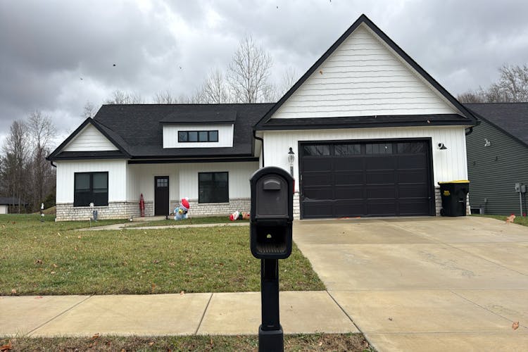 917 South Lantern Lane Ellettsville, IN 47429, Monroe County