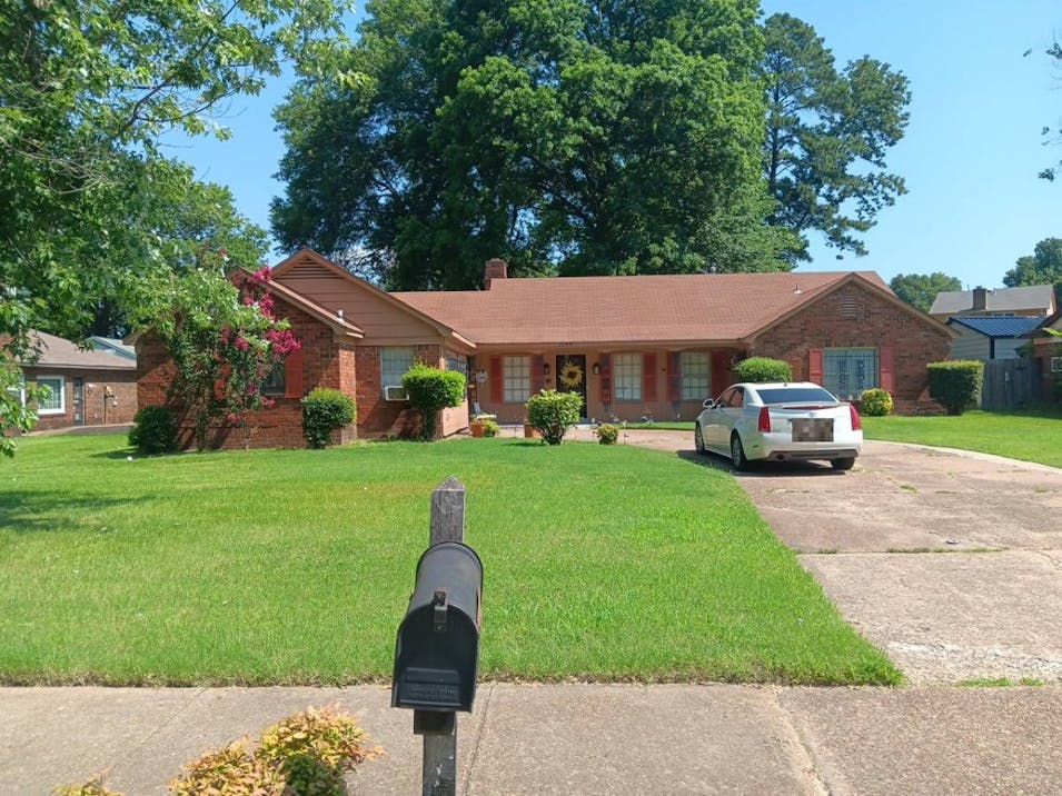 2048 E Raines Rd Memphis, TN 38116, Shelby County