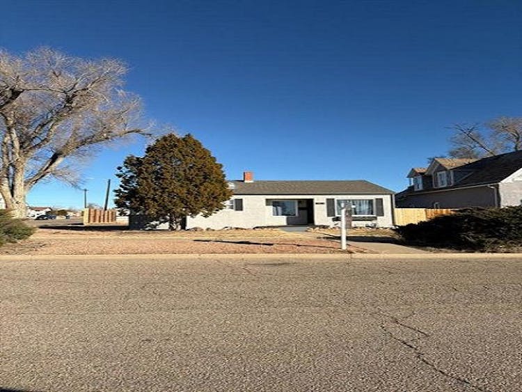925 W 27th St Pueblo, CO 81003, Pueblo County