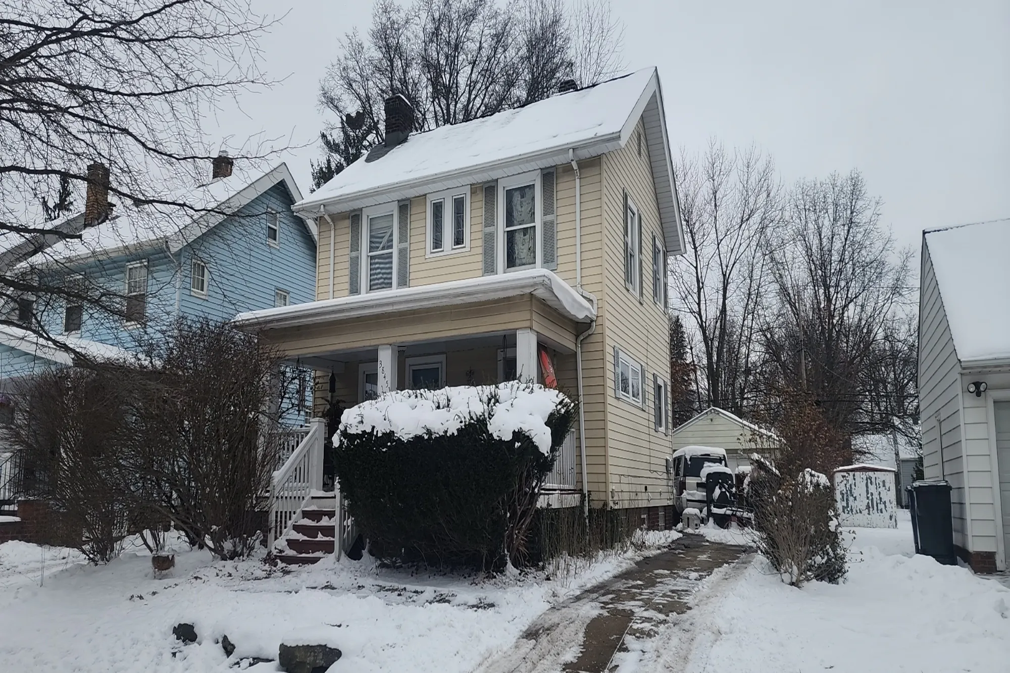 Glenwood Rd, Cleveland, OH 44121 #1