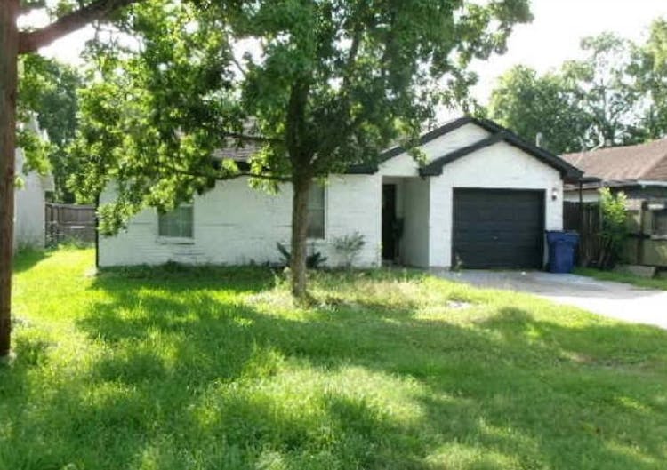 4104 1/2 20th St N Texas City, TX 77590, Galveston County