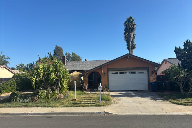 2617 Meadowbrook Place Escondido, CA 92027, San Diego County