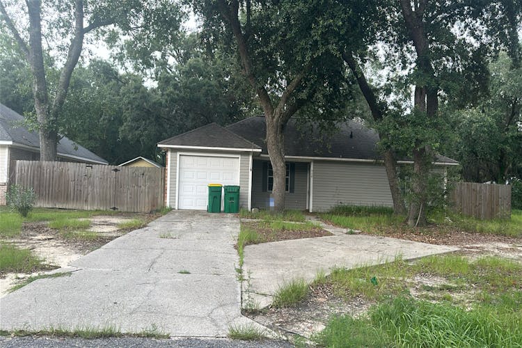 908 Orange St Ocean Springs, MS 39564, Jackson County