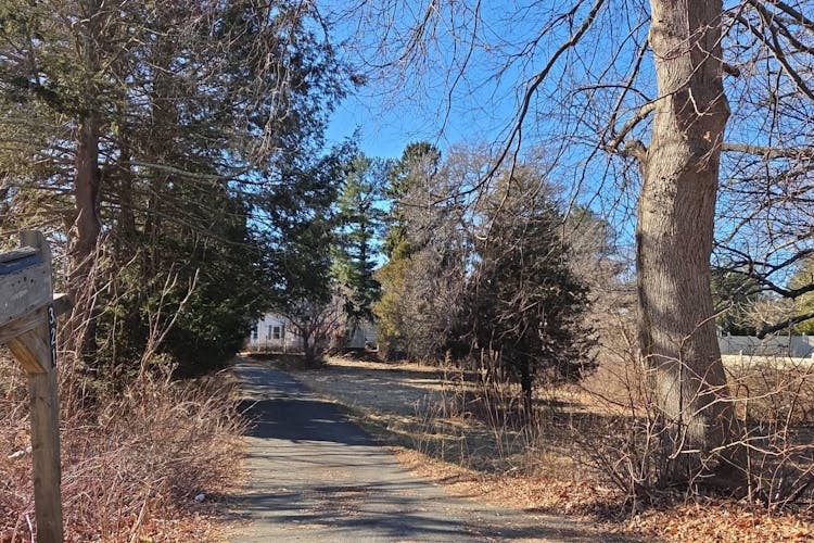 321 Summer St Lynnfield, MA 01940, Essex County