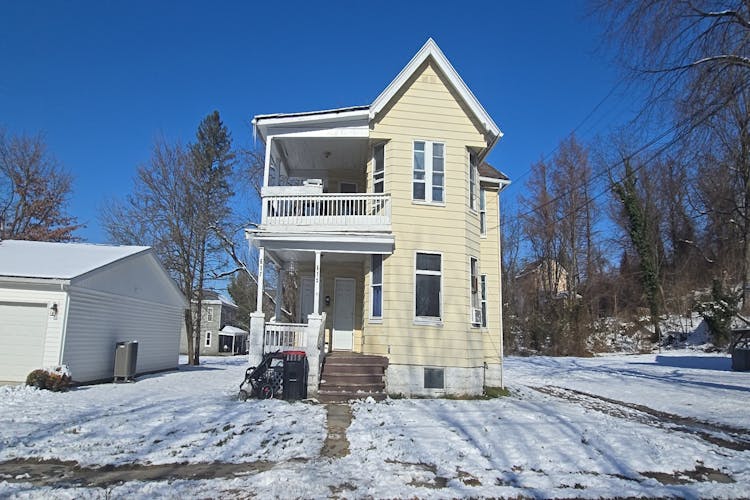 615 Oak St New Castle, PA 16101, Lawrence County
