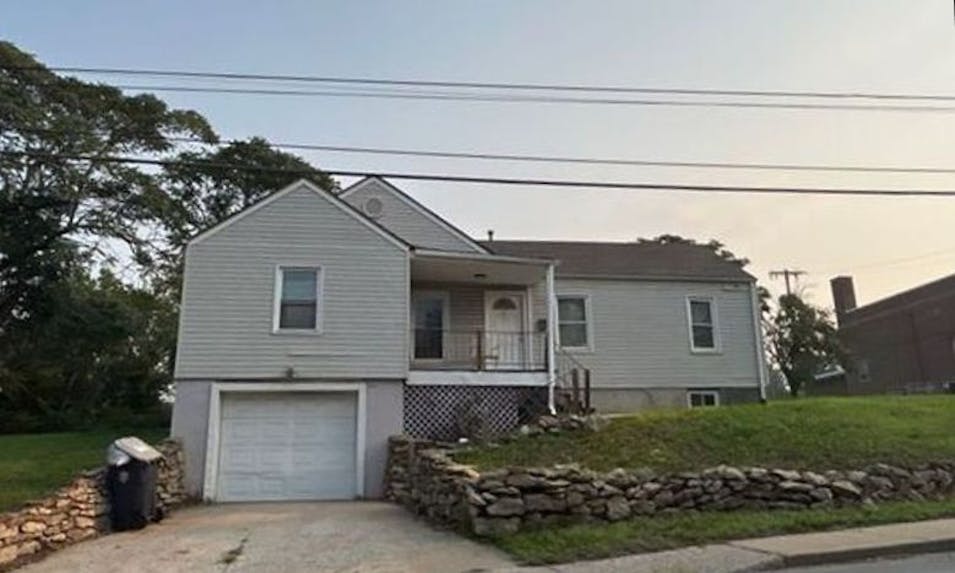 1614 E 85th St Kansas City, MO 64131, Jackson County