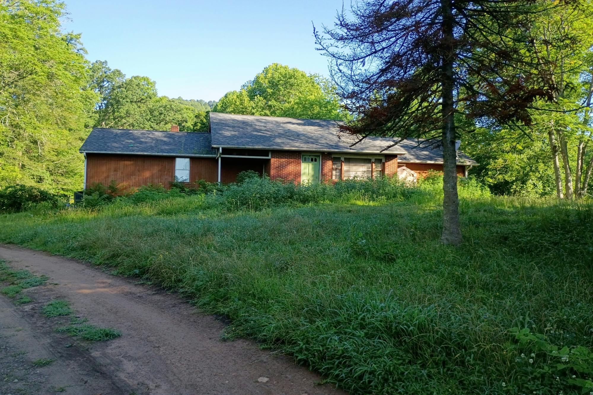 Reavis Rd, Millers Creek, NC 28651