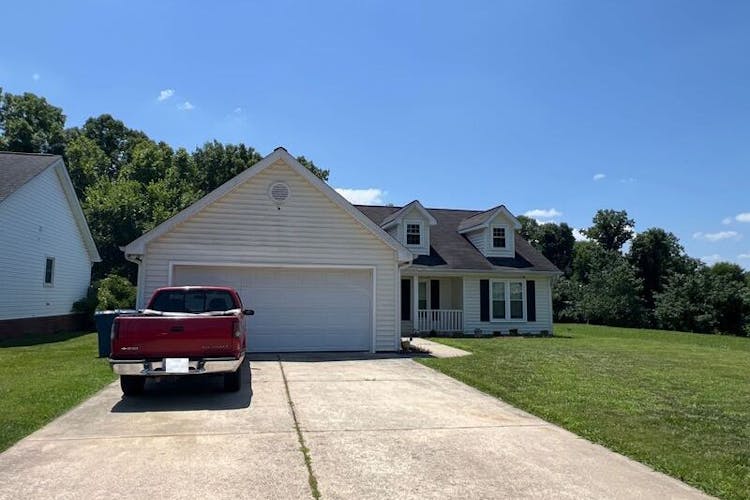 5507 Whitley Way Greensboro, NC 27407, Guilford County