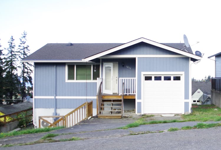 1411 E 5th St Port Angeles, WA 98362, Clallam County