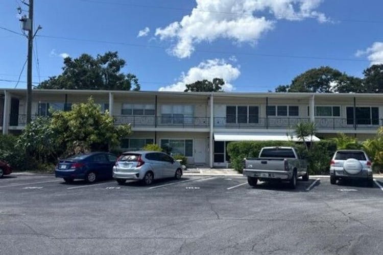 4032 57th St N Kenneth City, FL 33709, Pinellas County