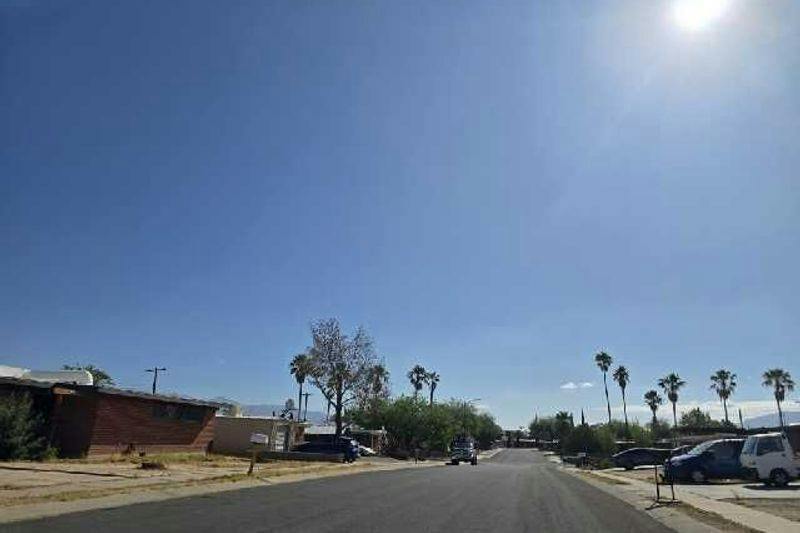 Eastview Dr, Tucson, AZ 85710