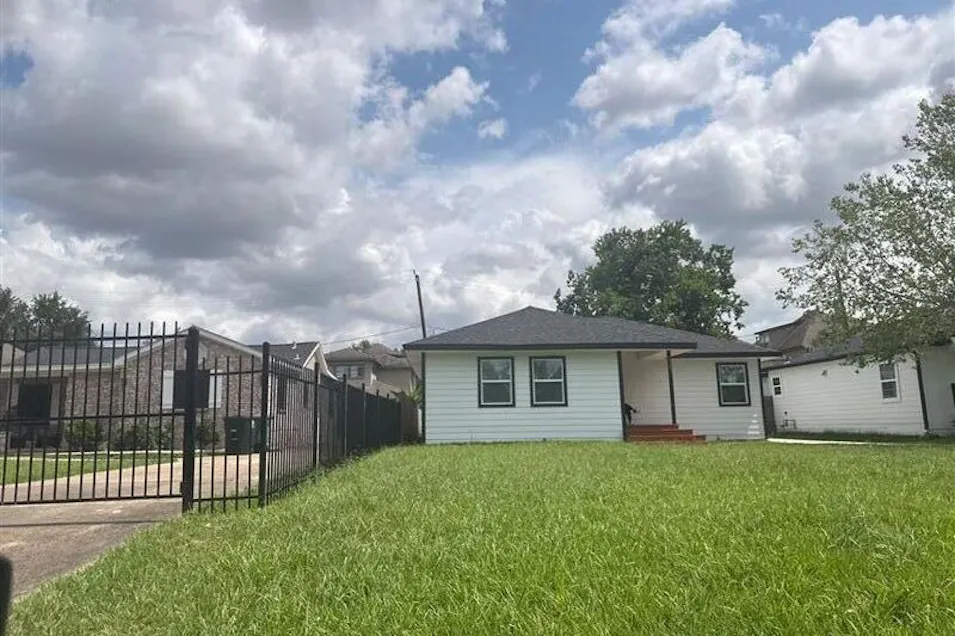 3543 Charleston St Houston, TX 77021, Harris County