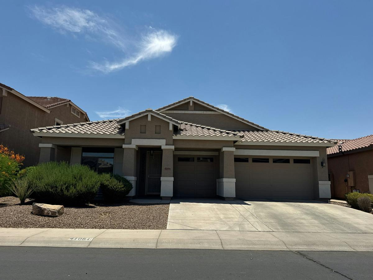 Stanley Dr, Albuquerque, NM 87114