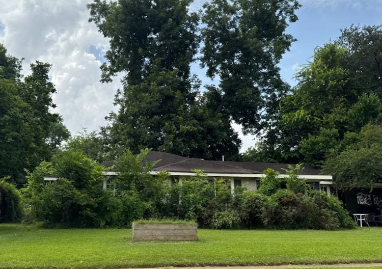 261 Stuart Avenue Shreveport, LA 71105, Caddo County