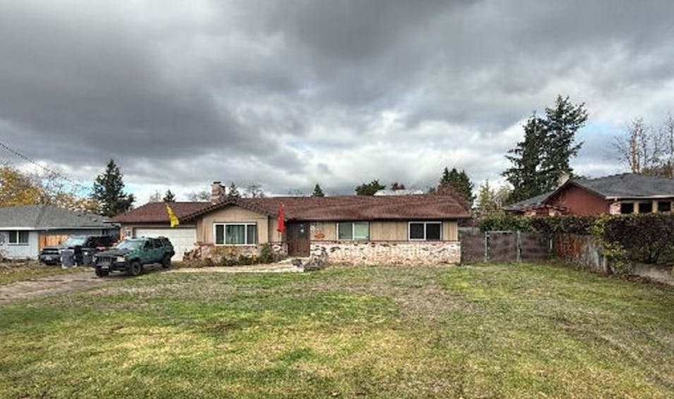 2185 Spring Street Medford, OR 97504, Jackson County