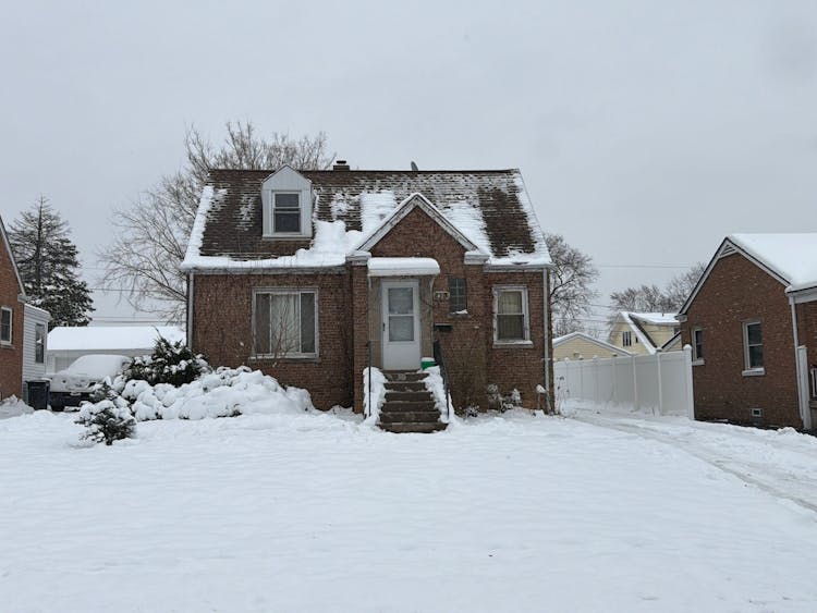 213 S Forest Ave Hillside, IL 60162, Cook County