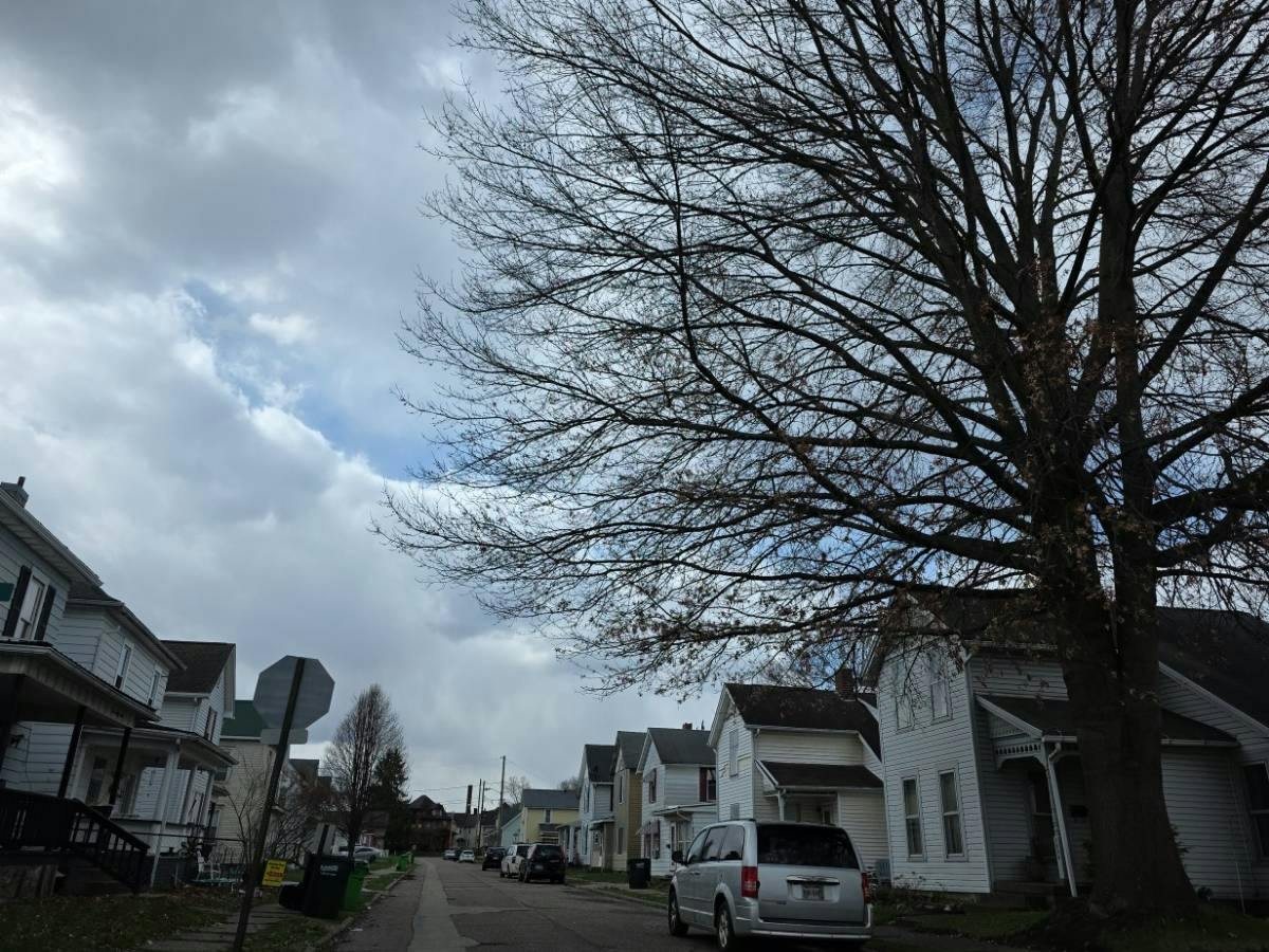 Adams St, Coshocton, OH 43812