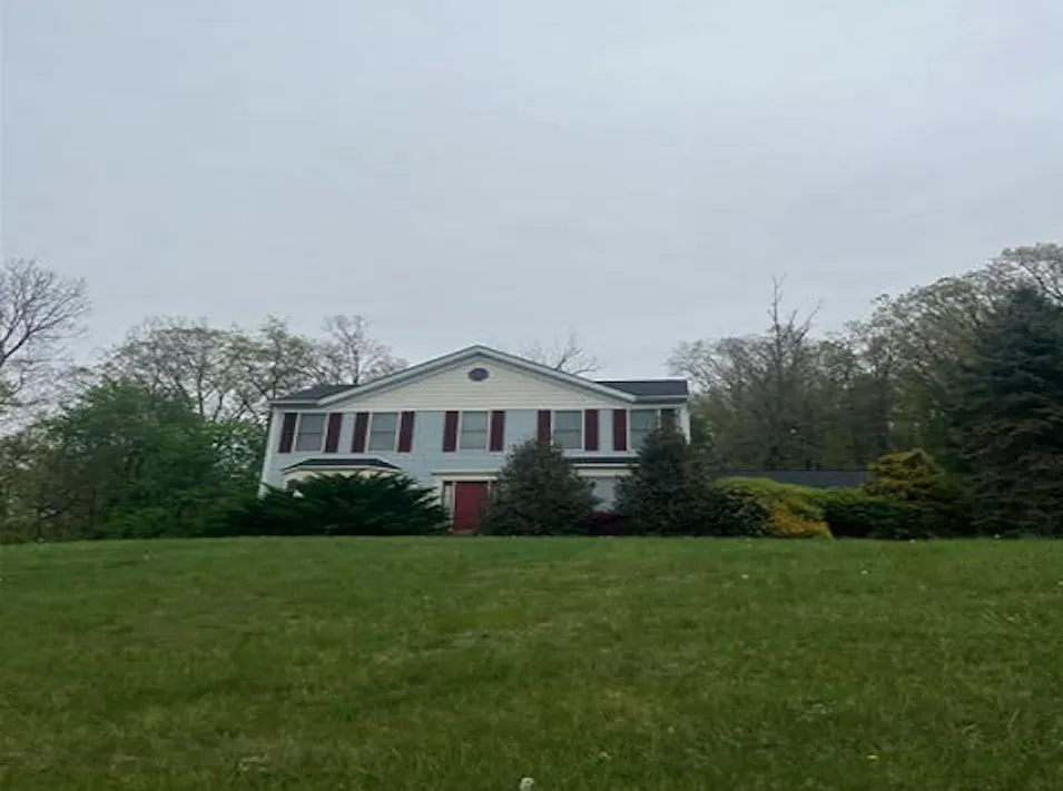 1 Mountain Ridge Rd Oxford, NJ 07863, Warren County