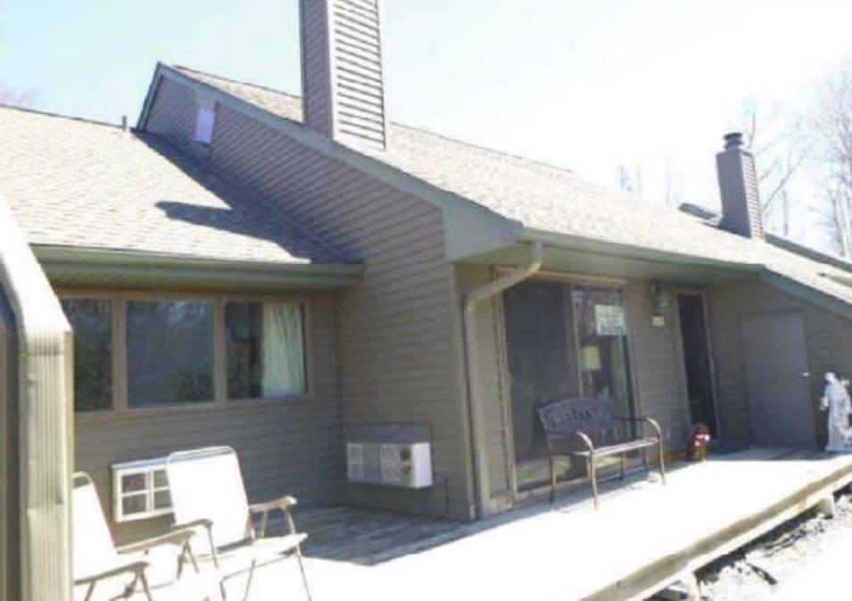 323 Quadna Mountain Rd Hill City, MN 55748, Aitkin County