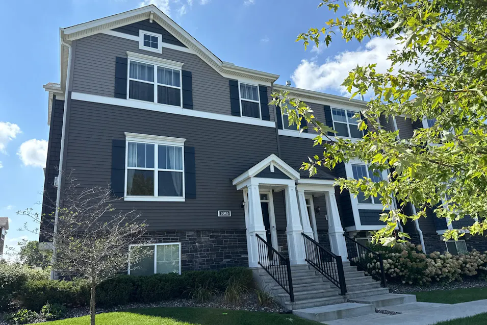 5045 93rd Lane N Brooklyn Park, MN 55443, Hennepin County
