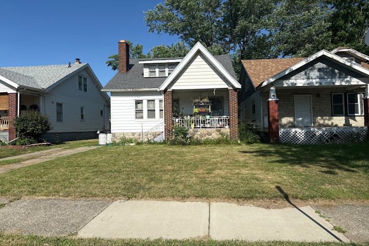 12106 Pinehurst St Detroit, MI 48204, Wayne County
