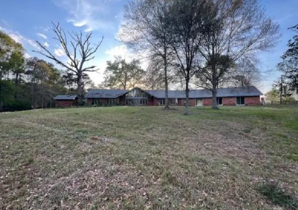 27333 Highway 43 Greensburg, LA 70441, Saint Helena County