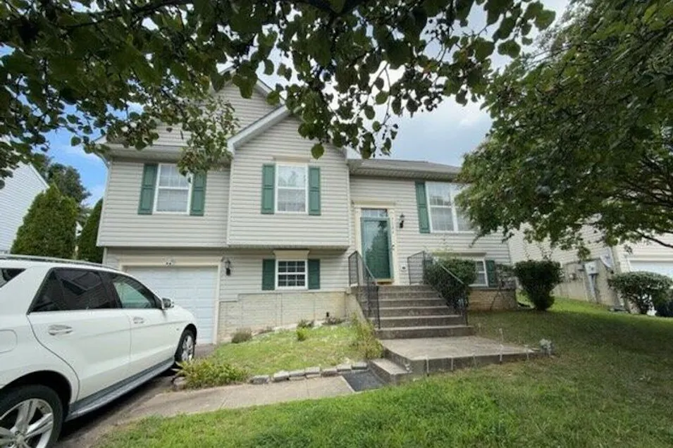 7106 Chapparal Drive District Heights, MD 20747, Prince George`s County