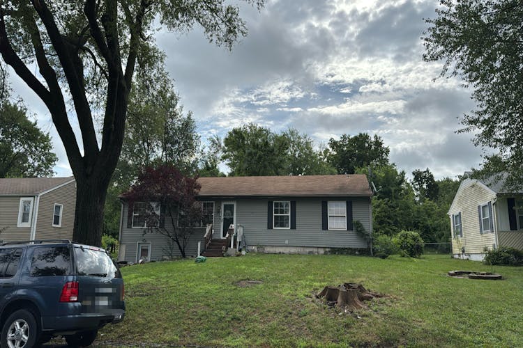 609 NW Olive Street Lees Summit, MO 64063, Jackson County
