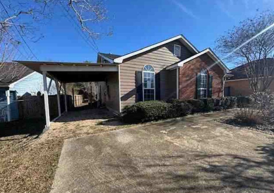 529 Mimosa Rd Phenix City, AL 36870, Lee County