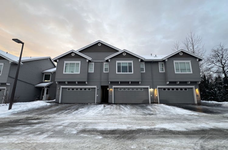 7718 Synergy Lane Unit 15 Anchorage, AK 99507, Anchorage County