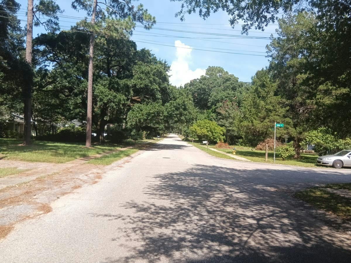 Oxford Dr, Mobile, AL 36618
