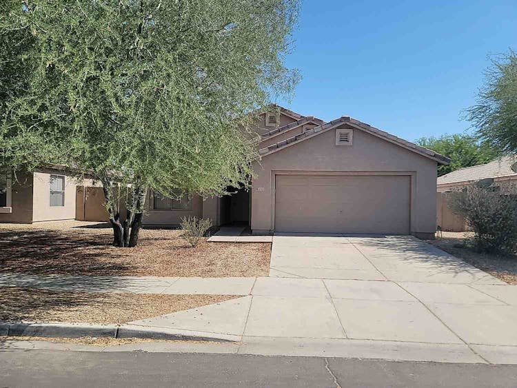 2323 W Carson Rd Phoenix, AZ 85041, Maricopa County
