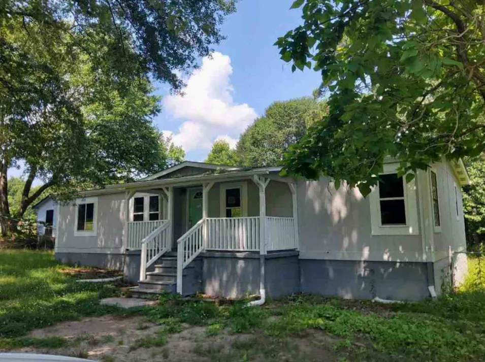 45 Caroline Ave Stockbridge, GA 30281, Henry County