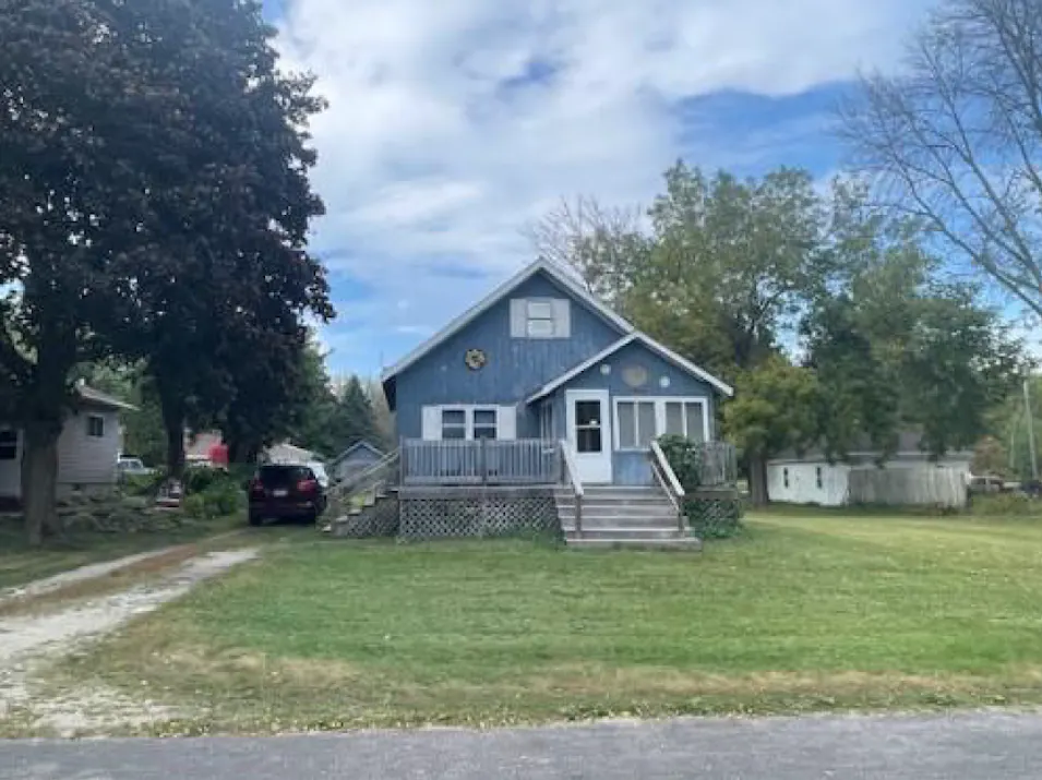 216 1st St N Nerstrand, MN 55053, Rice County