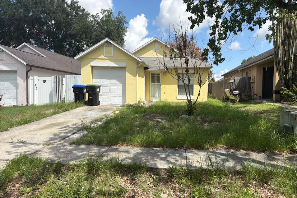 5633 Piney Ridge Drive Orlando, FL 32808, Orange County