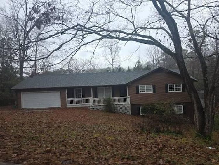 110 Thornwood Dr SW Rome, GA 30165, Floyd County