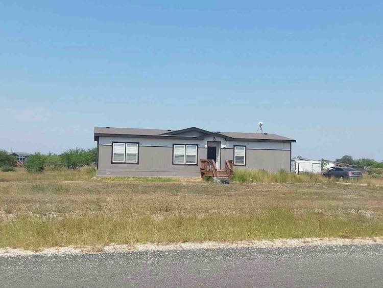 283 Pr 4653 Hondo, TX 78861, Medina County