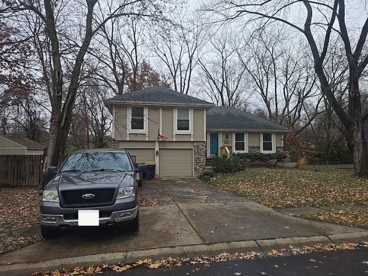 9031 Manning Ave Kansas City, MO 64138, Jackson County