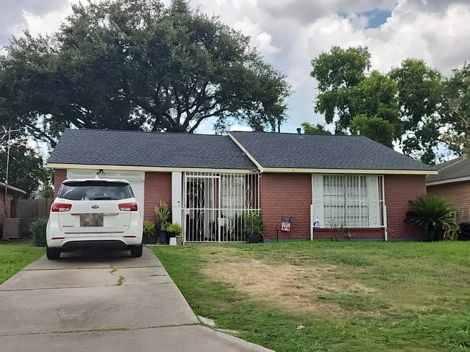 11102 Carvel Houston, TX 77072, Harris County