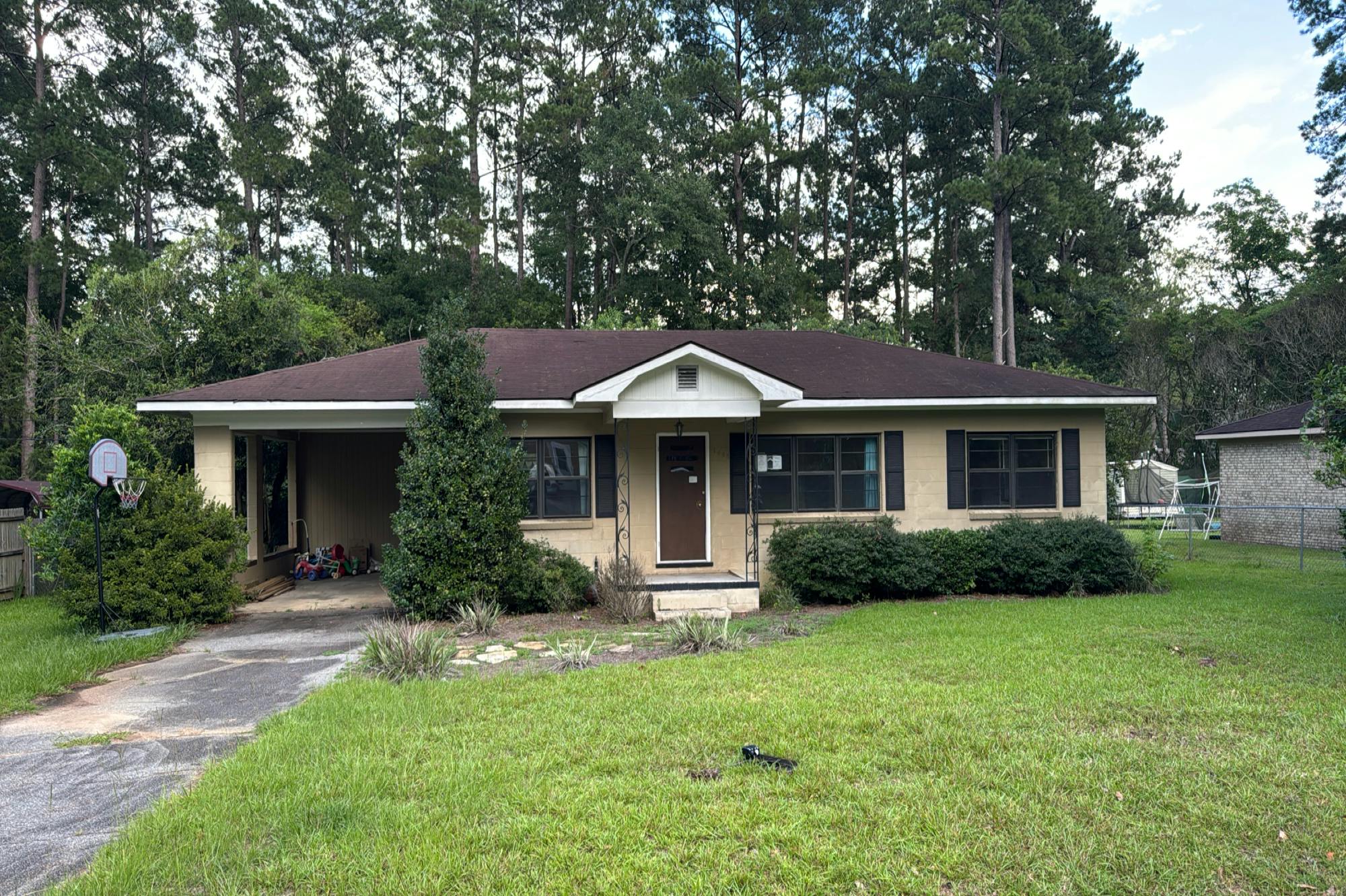 1st St, Cairo, GA 39828