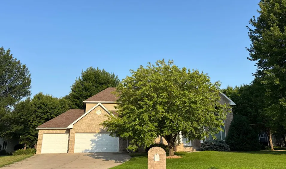 811 Viking Drive Marshall, MN 56258, Lyon County