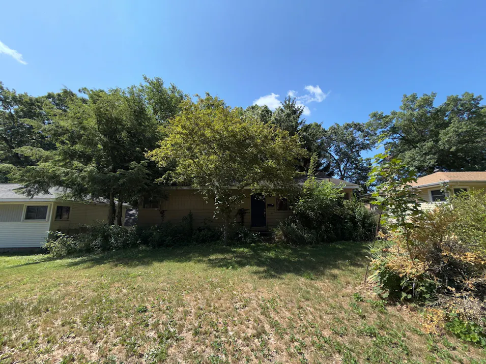 1444 Southlawn Dr SW Wyoming, MI 49509, Kent County