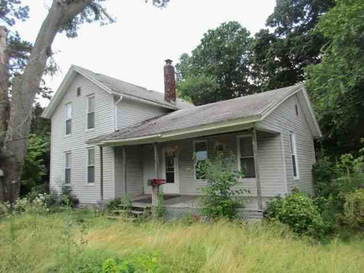 416 9th St Niles, MI 49120, Berrien County