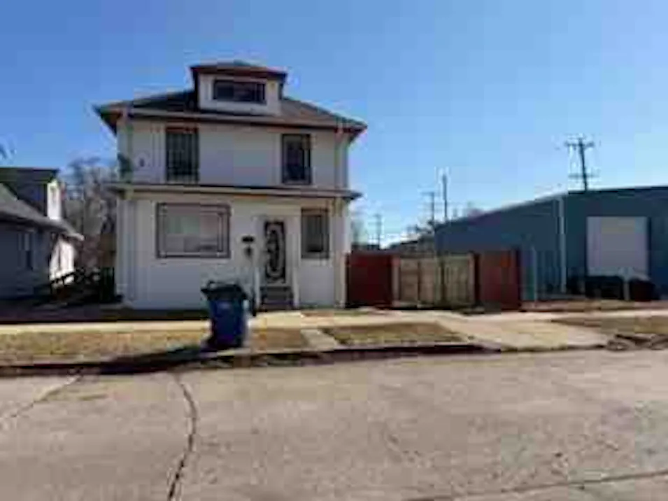 1645 Morton Ave Racine, WI 53403, Racine County