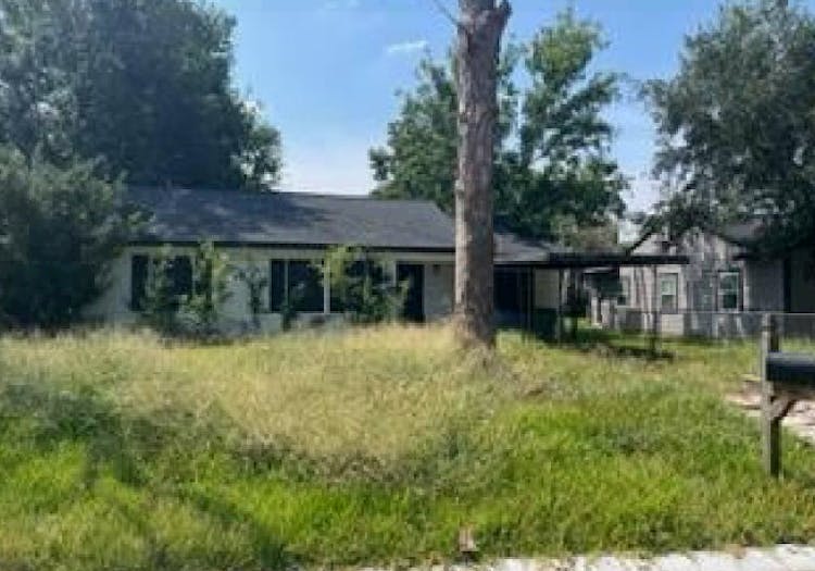 1024 Chevy Chase Dr Angleton TX 77515 Brazoria County Auction com