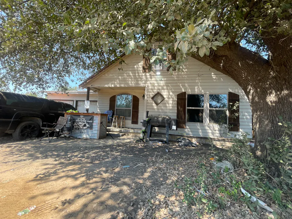 2512 Purselley Ave Fort Worth, TX 76112, Tarrant County