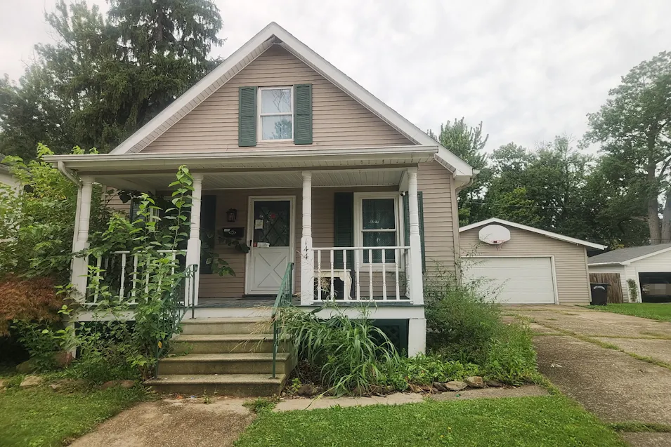 144 Beebe Ave Elyria, OH 44035, Lorain County