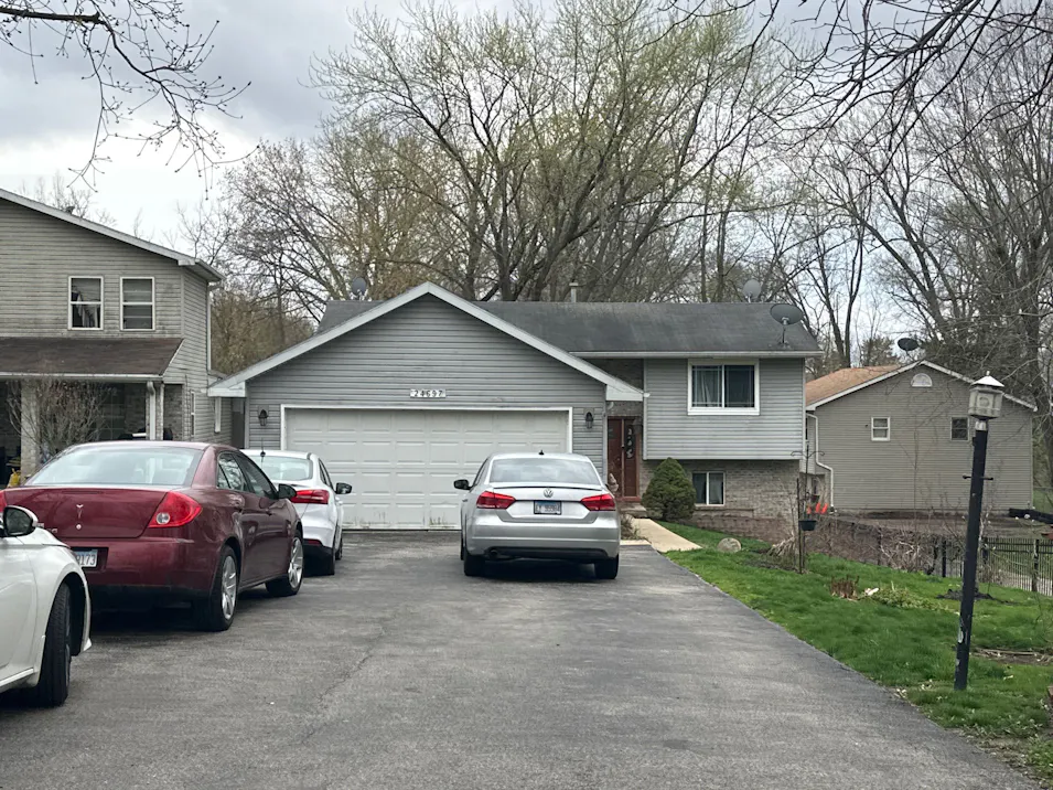 24697 W Clinton Ave Round Lake, IL 60073, Lake County