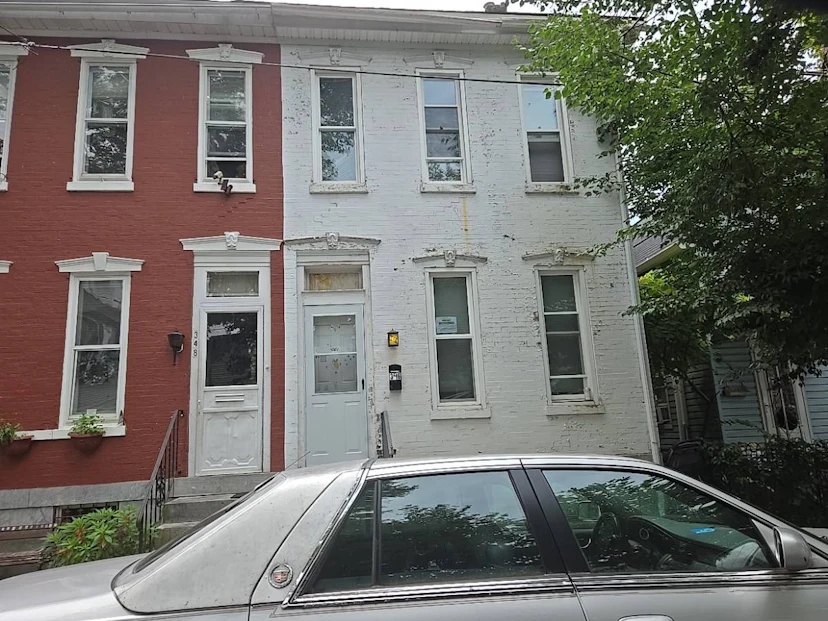 346 Walnut St