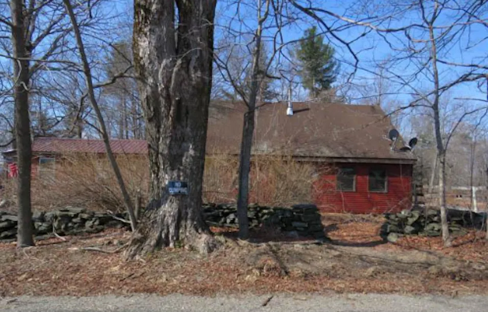 54 S Central St Plainfield, MA 01070, Hampshire County